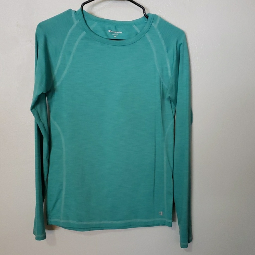 Champion long sleeve shirt